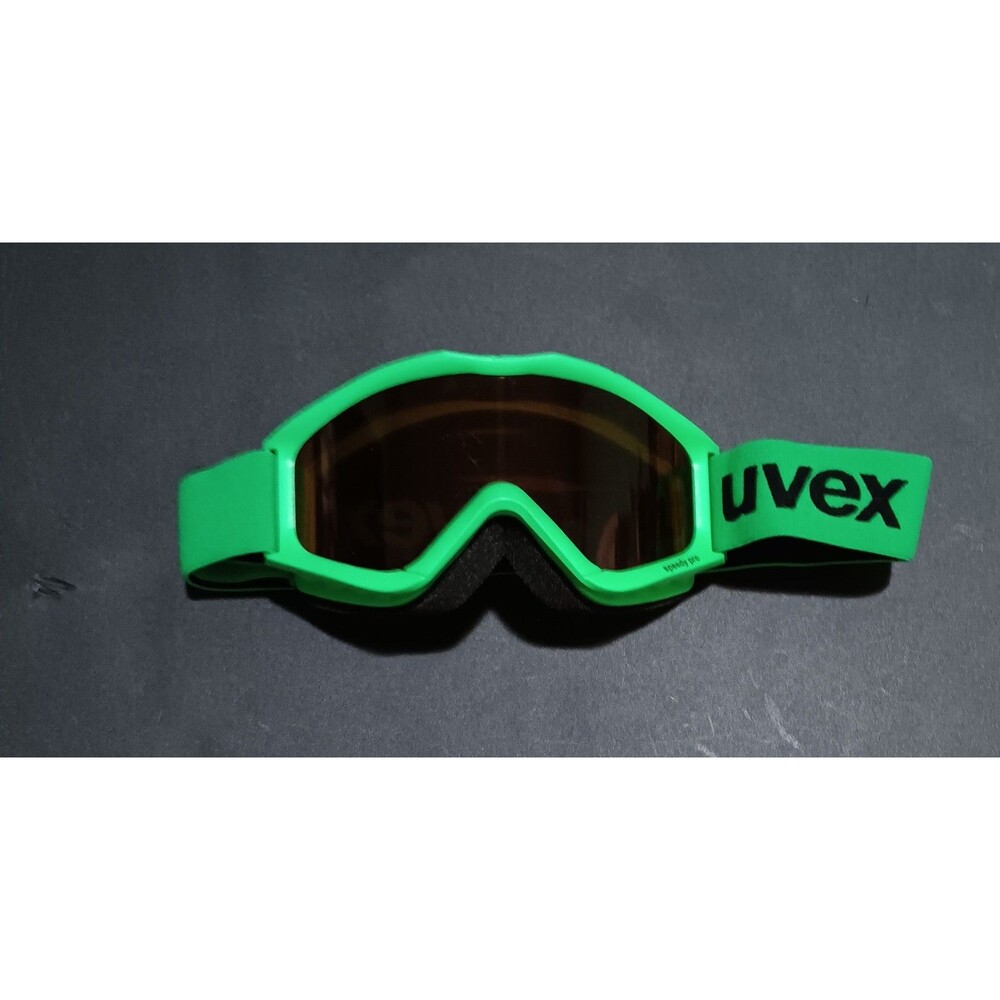 Kids skirt goggles